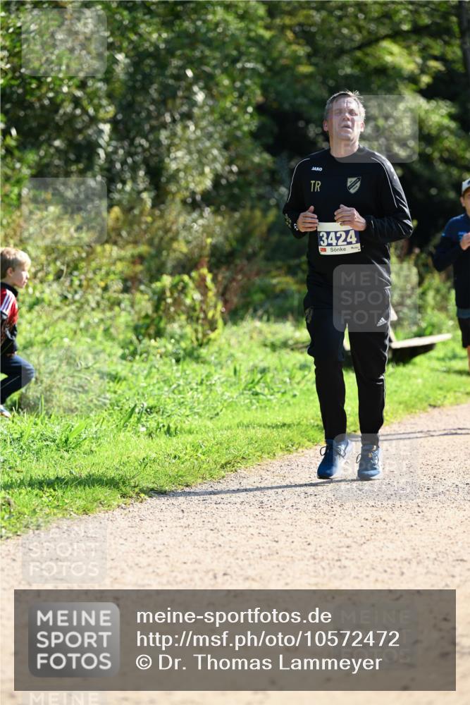 27.09.2026 - 35. Volkslauf durch das schöne Alstertal Dr. Thomas Lammeyer http://msf.ph/oto/10572472 27.09.2026 11:23:47 Laufen 3424 meine-sportfotos.de