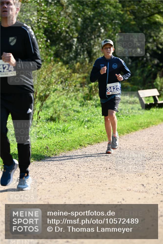 27.09.2026 - 35. Volkslauf durch das schöne Alstertal Dr. Thomas Lammeyer http://msf.ph/oto/10572489 27.09.2026 11:23:49 Laufen 424, 3425 meine-sportfotos.de