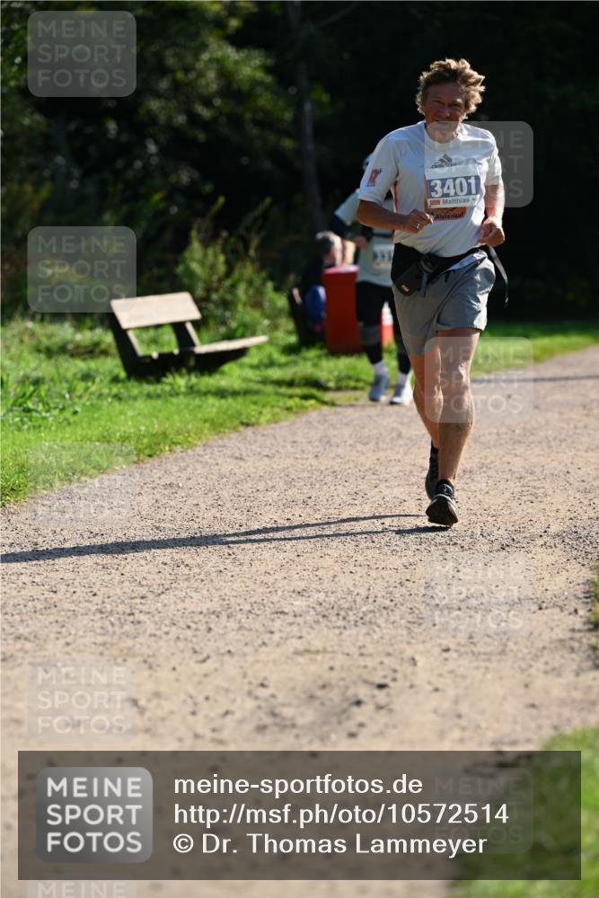 27.09.2026 - 35. Volkslauf durch das schöne Alstertal Dr. Thomas Lammeyer http://msf.ph/oto/10572514 27.09.2026 11:23:56 Laufen 3401 meine-sportfotos.de