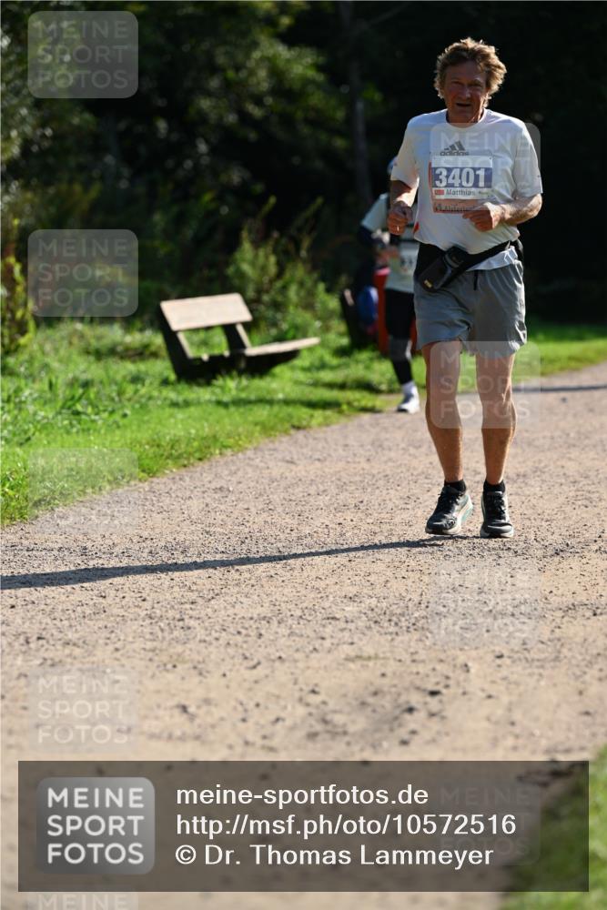 27.09.2026 - 35. Volkslauf durch das schöne Alstertal Dr. Thomas Lammeyer http://msf.ph/oto/10572516 27.09.2026 11:23:56 Laufen 3401, 14 meine-sportfotos.de