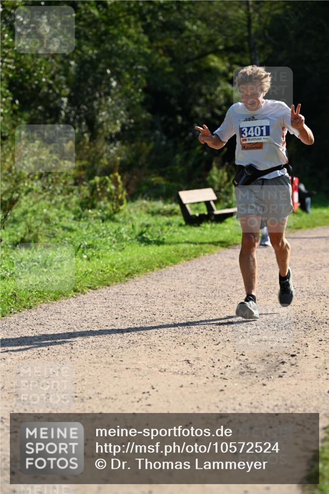 27.09.2026 - 35. Volkslauf durch das schöne Alstertal Dr. Thomas Lammeyer http://msf.ph/oto/10572524 27.09.2026 11:23:57 Laufen 3401, 4 meine-sportfotos.de