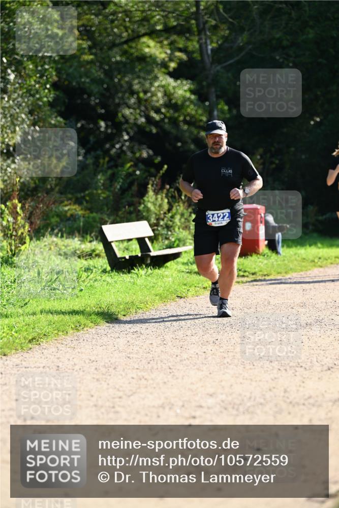 27.09.2026 - 35. Volkslauf durch das schöne Alstertal Dr. Thomas Lammeyer http://msf.ph/oto/10572559 27.09.2026 11:24:04 Laufen 3422 meine-sportfotos.de