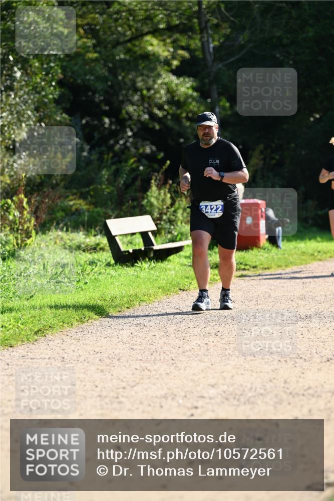 27.09.2026 - 35. Volkslauf durch das schöne Alstertal Dr. Thomas Lammeyer http://msf.ph/oto/10572561 27.09.2026 11:24:04 Laufen 3422 meine-sportfotos.de