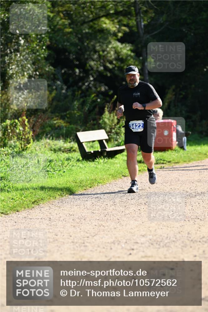 27.09.2026 - 35. Volkslauf durch das schöne Alstertal Dr. Thomas Lammeyer http://msf.ph/oto/10572562 27.09.2026 11:24:04 Laufen 3422 meine-sportfotos.de
