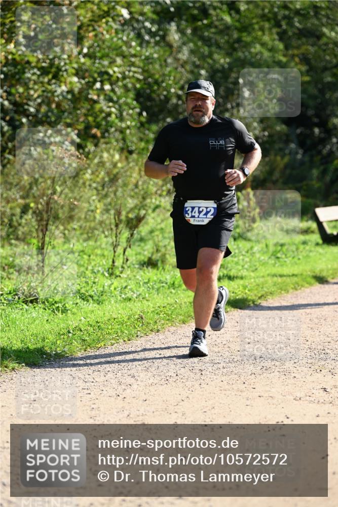 27.09.2026 - 35. Volkslauf durch das schöne Alstertal Dr. Thomas Lammeyer http://msf.ph/oto/10572572 27.09.2026 11:24:07 Laufen 3422 meine-sportfotos.de