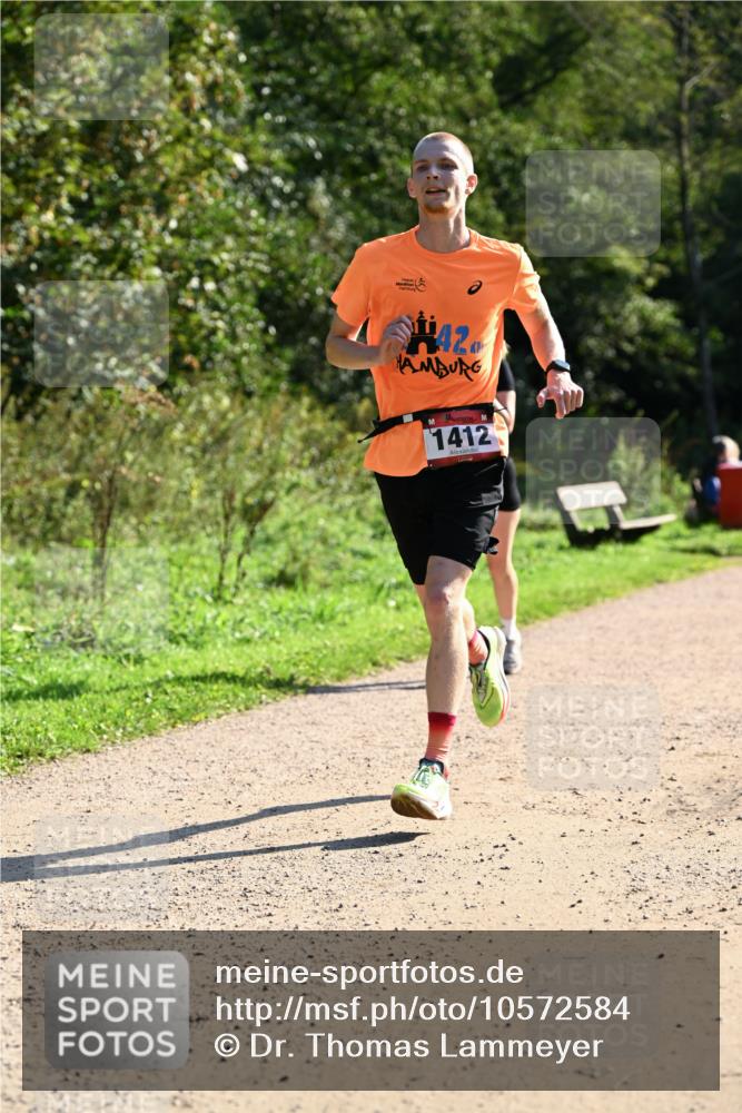27.09.2026 - 35. Volkslauf durch das schöne Alstertal Dr. Thomas Lammeyer http://msf.ph/oto/10572584 27.09.2026 11:24:08 Laufen 42, 1412 meine-sportfotos.de