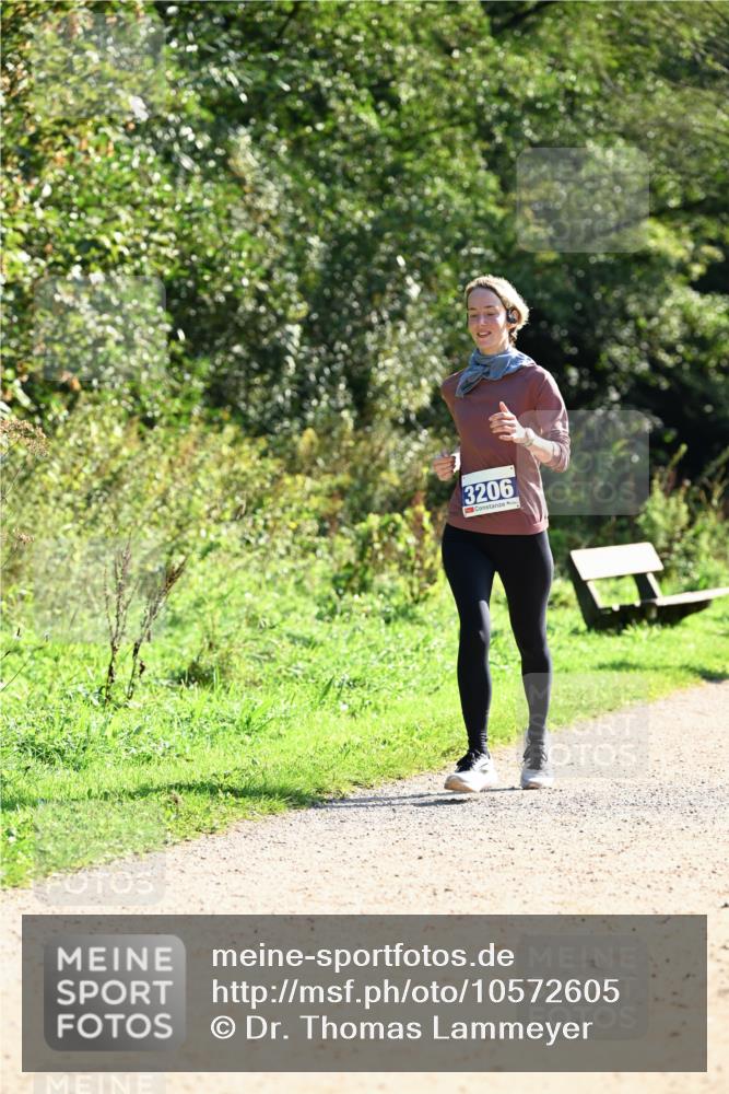 27.09.2026 - 35. Volkslauf durch das schöne Alstertal Dr. Thomas Lammeyer http://msf.ph/oto/10572605 27.09.2026 11:24:14 Laufen 3206 meine-sportfotos.de