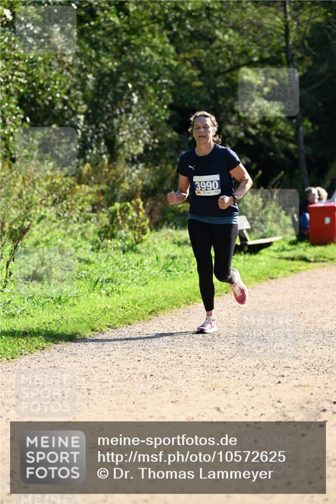 27.09.2026 - 35. Volkslauf durch das schöne Alstertal Dr. Thomas Lammeyer http://msf.ph/oto/10572625 27.09.2026 11:24:17 Laufen 3990 meine-sportfotos.de