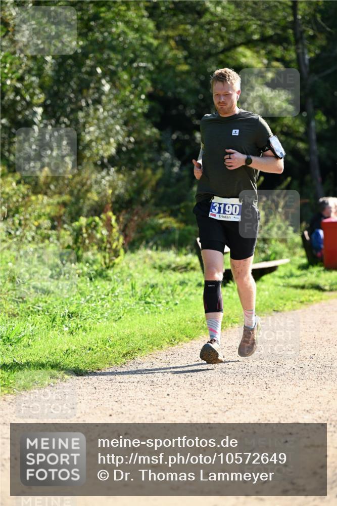 27.09.2026 - 35. Volkslauf durch das schöne Alstertal Dr. Thomas Lammeyer http://msf.ph/oto/10572649 27.09.2026 11:24:27 Laufen 3190 meine-sportfotos.de