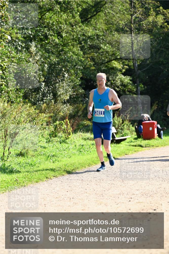 27.09.2026 - 35. Volkslauf durch das schöne Alstertal Dr. Thomas Lammeyer http://msf.ph/oto/10572699 27.09.2026 11:24:38 Laufen 3411 meine-sportfotos.de