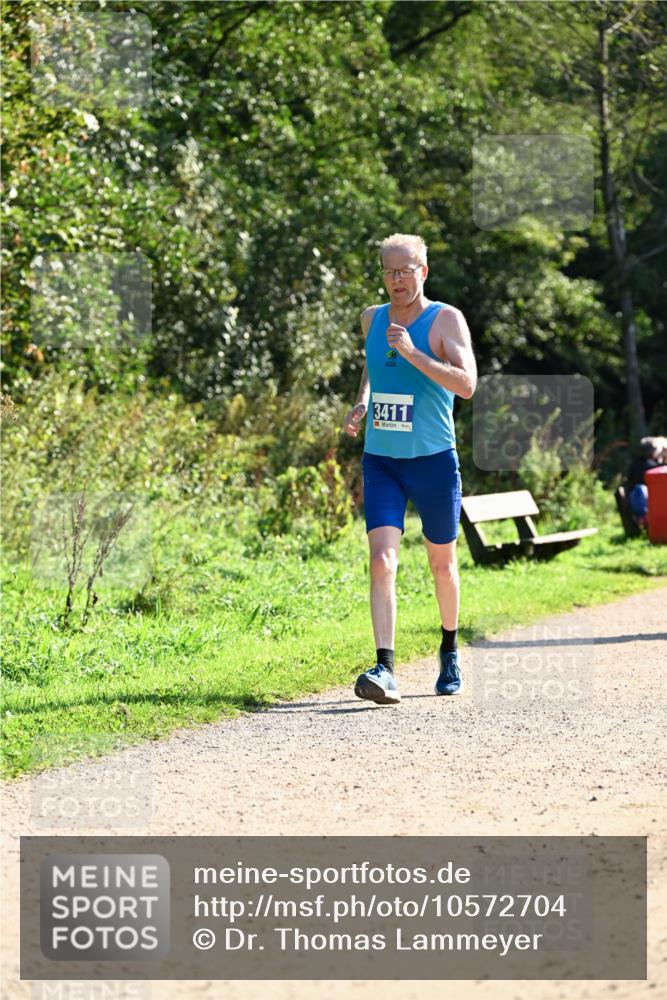 27.09.2026 - 35. Volkslauf durch das schöne Alstertal Dr. Thomas Lammeyer http://msf.ph/oto/10572704 27.09.2026 11:24:38 Laufen 3411 meine-sportfotos.de