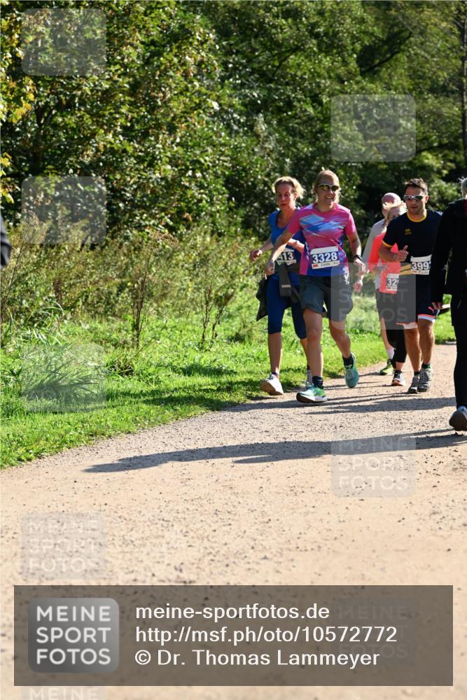 27.09.2026 - 35. Volkslauf durch das schöne Alstertal Dr. Thomas Lammeyer http://msf.ph/oto/10572772 27.09.2026 11:24:48 Laufen 3328, 32, 399 meine-sportfotos.de