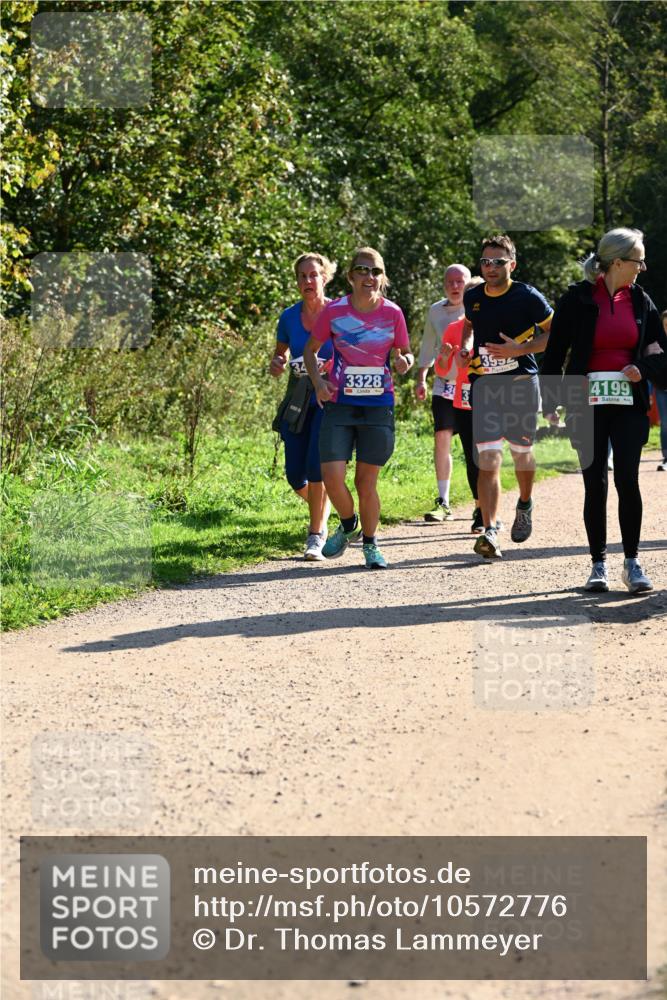 27.09.2026 - 35. Volkslauf durch das schöne Alstertal Dr. Thomas Lammeyer http://msf.ph/oto/10572776 27.09.2026 11:24:48 Laufen 3328, 3954, 4199 meine-sportfotos.de