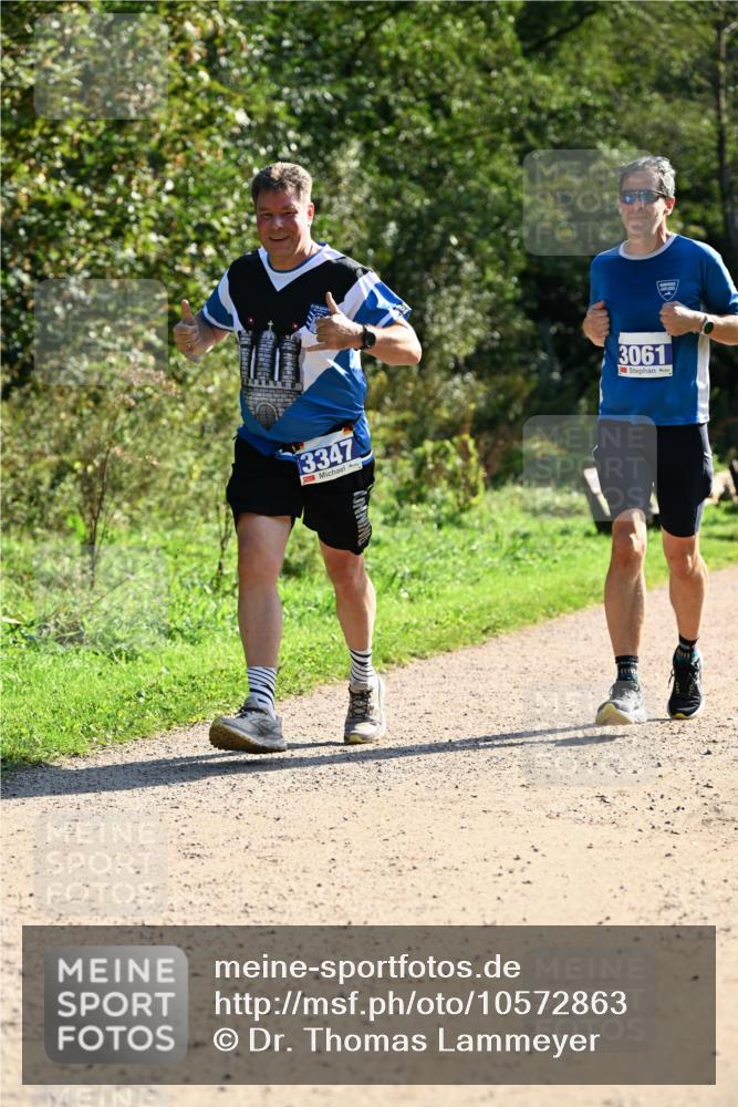 27.09.2026 - 35. Volkslauf durch das schöne Alstertal Dr. Thomas Lammeyer http://msf.ph/oto/10572863 27.09.2026 11:25:06 Laufen 3347, 3061 meine-sportfotos.de