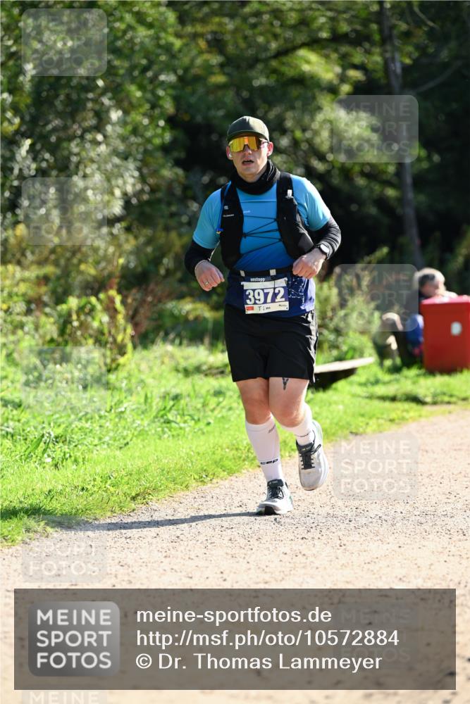 27.09.2026 - 35. Volkslauf durch das schöne Alstertal Dr. Thomas Lammeyer http://msf.ph/oto/10572884 27.09.2026 11:25:17 Laufen 3972 meine-sportfotos.de