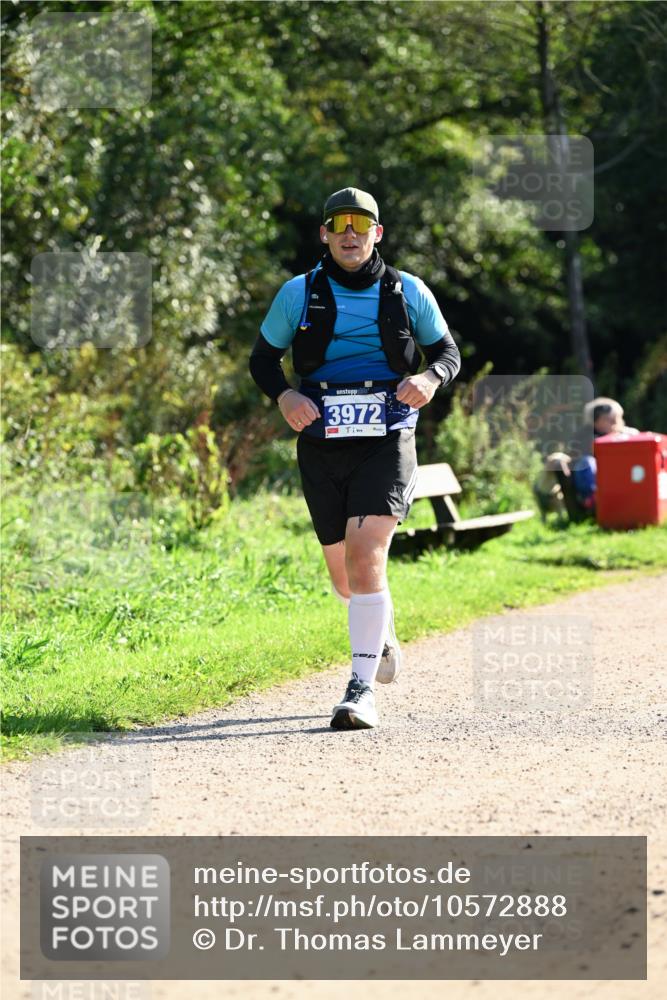 27.09.2026 - 35. Volkslauf durch das schöne Alstertal Dr. Thomas Lammeyer http://msf.ph/oto/10572888 27.09.2026 11:25:17 Laufen 3972 meine-sportfotos.de