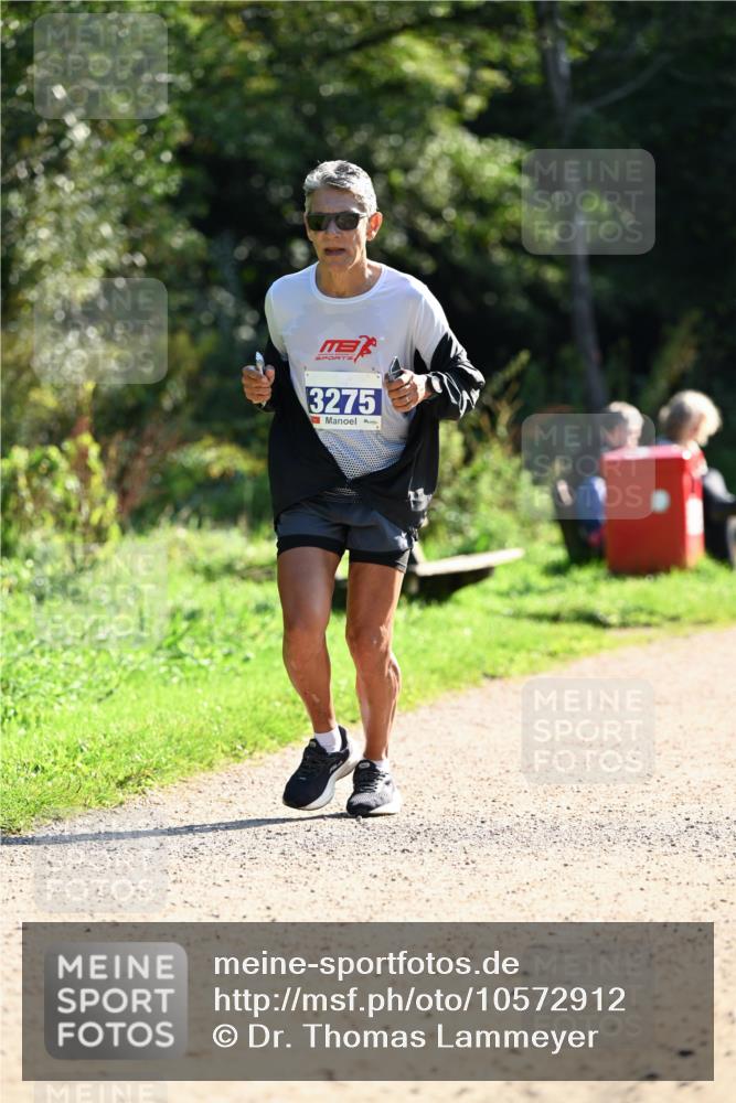 27.09.2026 - 35. Volkslauf durch das schöne Alstertal Dr. Thomas Lammeyer http://msf.ph/oto/10572912 27.09.2026 11:25:29 Laufen 3275 meine-sportfotos.de
