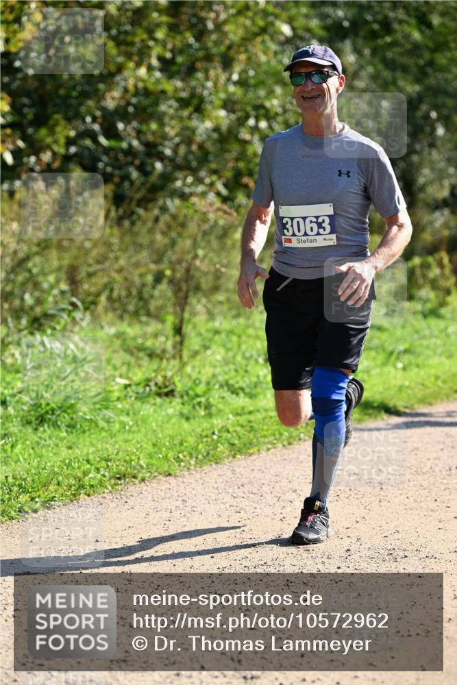 27.09.2026 - 35. Volkslauf durch das schöne Alstertal Dr. Thomas Lammeyer http://msf.ph/oto/10572962 27.09.2026 11:25:50 Laufen 3063 meine-sportfotos.de