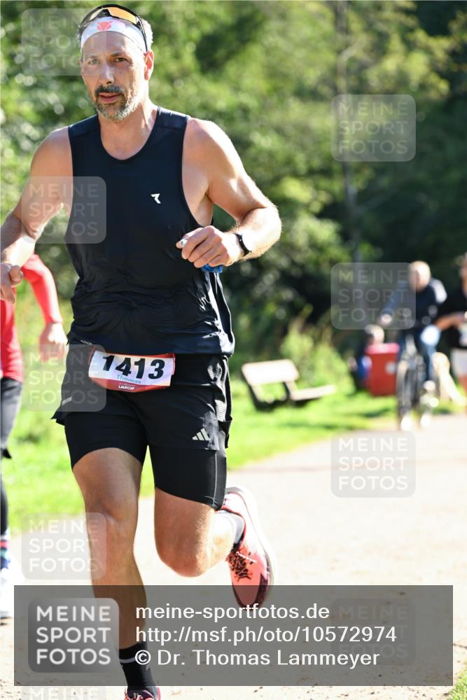 27.09.2026 - 35. Volkslauf durch das schöne Alstertal Dr. Thomas Lammeyer http://msf.ph/oto/10572974 27.09.2026 11:25:52 Laufen 1413 meine-sportfotos.de