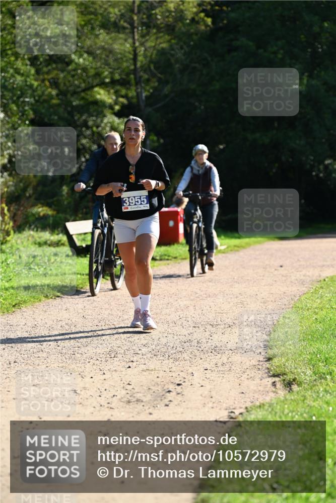 27.09.2026 - 35. Volkslauf durch das schöne Alstertal Dr. Thomas Lammeyer http://msf.ph/oto/10572979 27.09.2026 11:25:54 Laufen 3955 meine-sportfotos.de