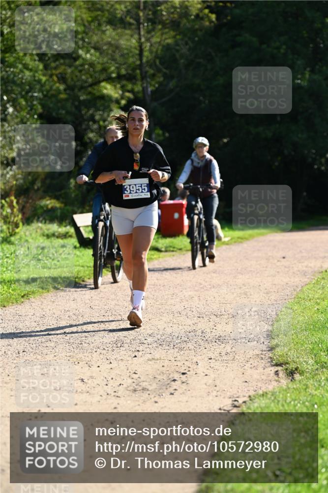 27.09.2026 - 35. Volkslauf durch das schöne Alstertal Dr. Thomas Lammeyer http://msf.ph/oto/10572980 27.09.2026 11:25:54 Laufen 3955 meine-sportfotos.de