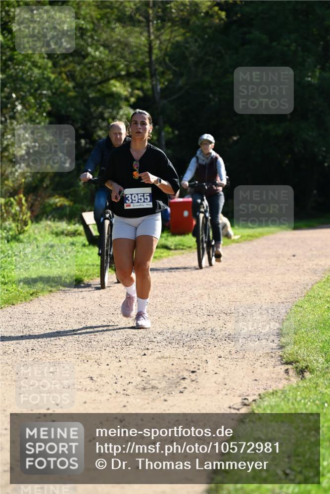 27.09.2026 - 35. Volkslauf durch das schöne Alstertal Dr. Thomas Lammeyer http://msf.ph/oto/10572981 27.09.2026 11:25:54 Laufen 3955 meine-sportfotos.de