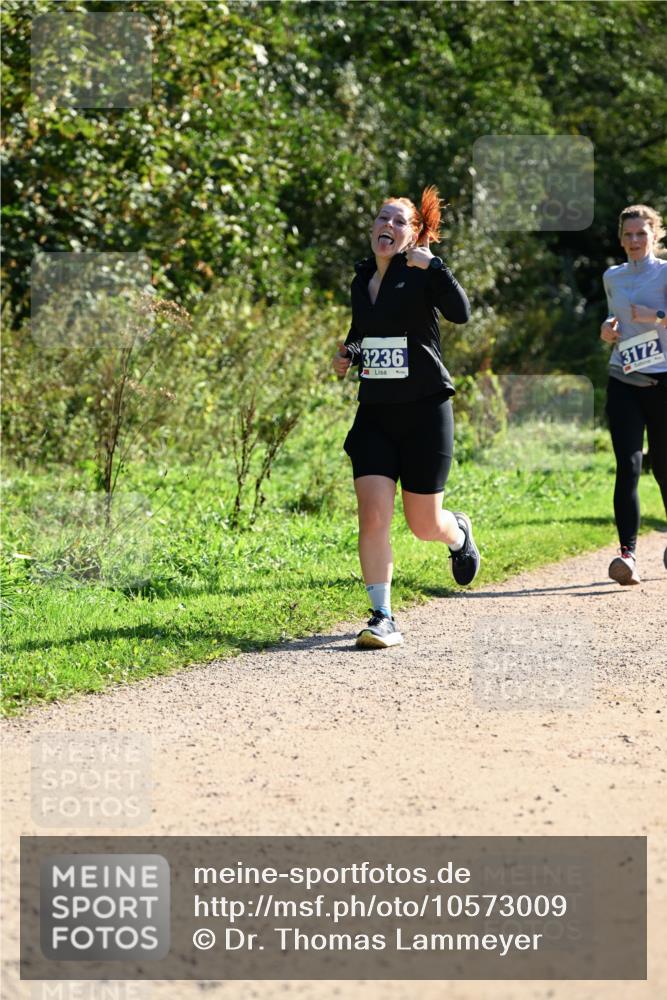 27.09.2026 - 35. Volkslauf durch das schöne Alstertal Dr. Thomas Lammeyer http://msf.ph/oto/10573009 27.09.2026 11:26:16 Laufen 3236, 3172 meine-sportfotos.de