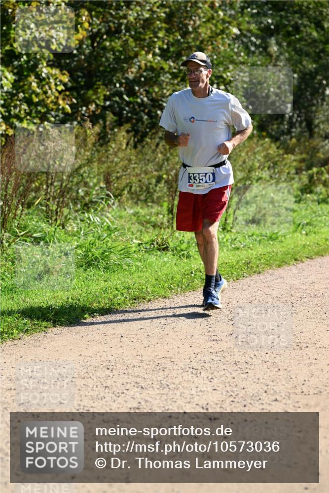 27.09.2026 - 35. Volkslauf durch das schöne Alstertal Dr. Thomas Lammeyer http://msf.ph/oto/10573036 27.09.2026 11:26:19 Laufen 3350 meine-sportfotos.de