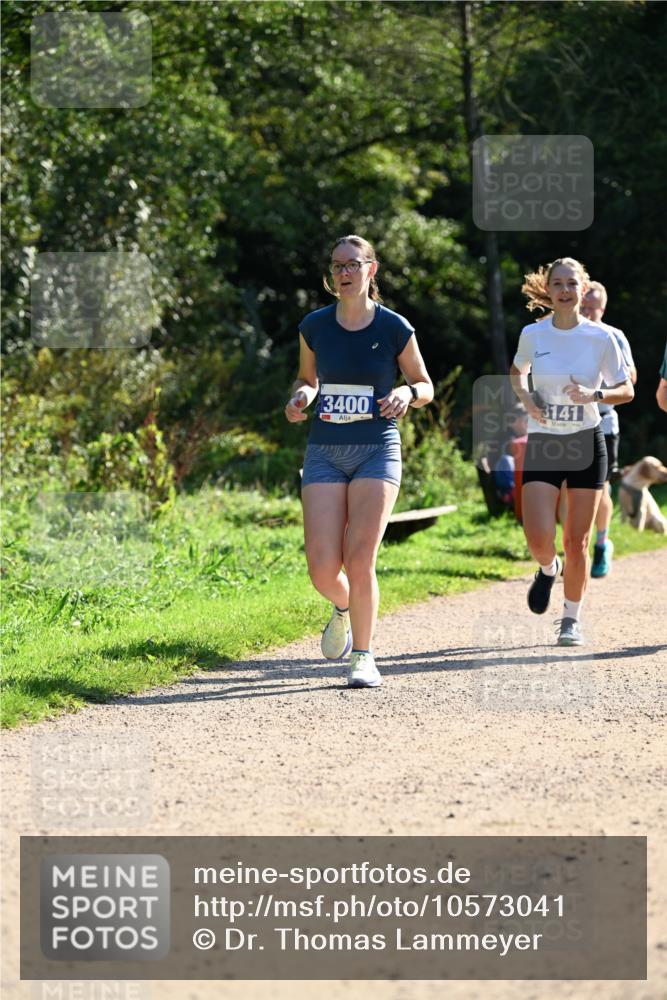 27.09.2026 - 35. Volkslauf durch das schöne Alstertal Dr. Thomas Lammeyer http://msf.ph/oto/10573041 27.09.2026 11:26:23 Laufen 3400, 3141 meine-sportfotos.de