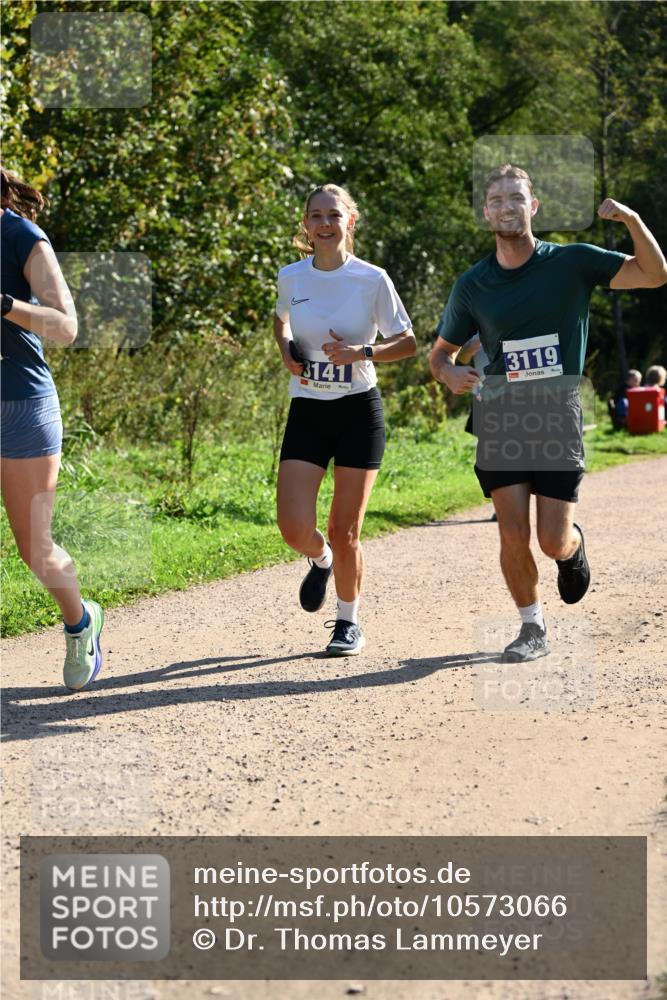 27.09.2026 - 35. Volkslauf durch das schöne Alstertal Dr. Thomas Lammeyer http://msf.ph/oto/10573066 27.09.2026 11:26:26 Laufen 3141, 3119 meine-sportfotos.de