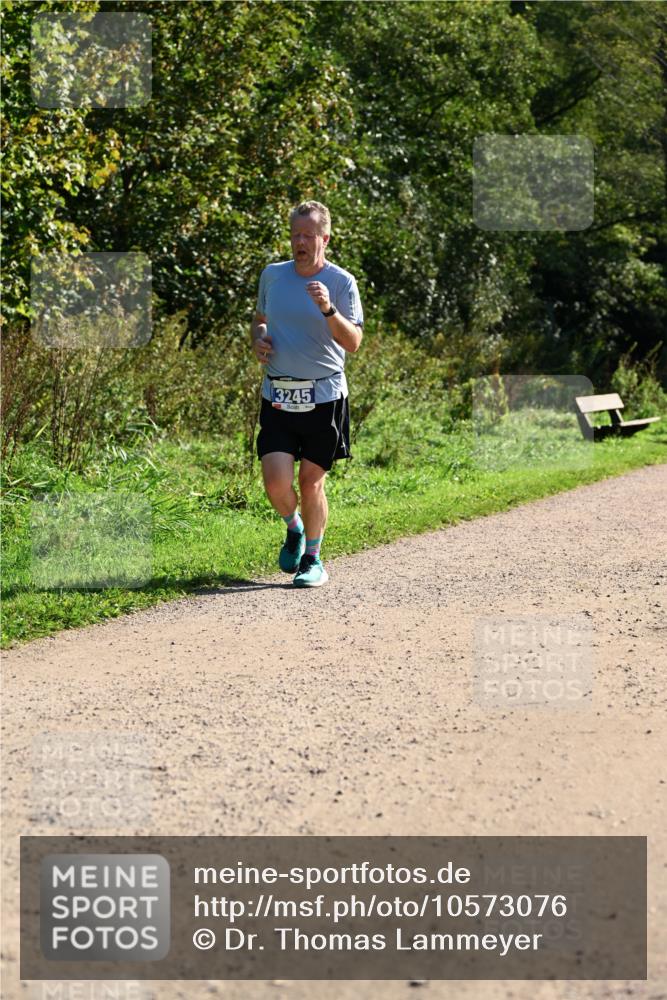 27.09.2026 - 35. Volkslauf durch das schöne Alstertal Dr. Thomas Lammeyer http://msf.ph/oto/10573076 27.09.2026 11:26:28 Laufen 3245 meine-sportfotos.de