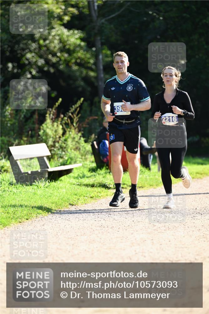 27.09.2026 - 35. Volkslauf durch das schöne Alstertal Dr. Thomas Lammeyer http://msf.ph/oto/10573093 27.09.2026 11:26:32 Laufen 39, 2216, 21 meine-sportfotos.de