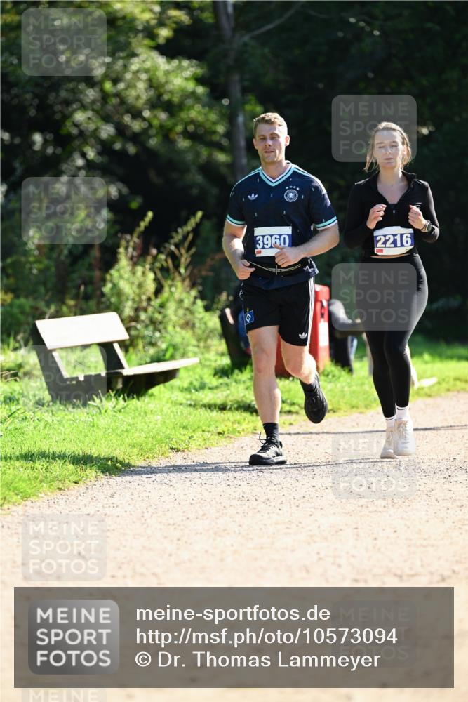 27.09.2026 - 35. Volkslauf durch das schöne Alstertal Dr. Thomas Lammeyer http://msf.ph/oto/10573094 27.09.2026 11:26:32 Laufen 3960, 2216 meine-sportfotos.de