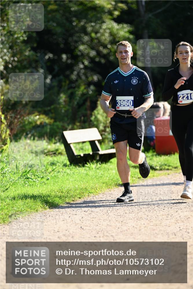 27.09.2026 - 35. Volkslauf durch das schöne Alstertal Dr. Thomas Lammeyer http://msf.ph/oto/10573102 27.09.2026 11:26:33 Laufen 2216, 3960 meine-sportfotos.de