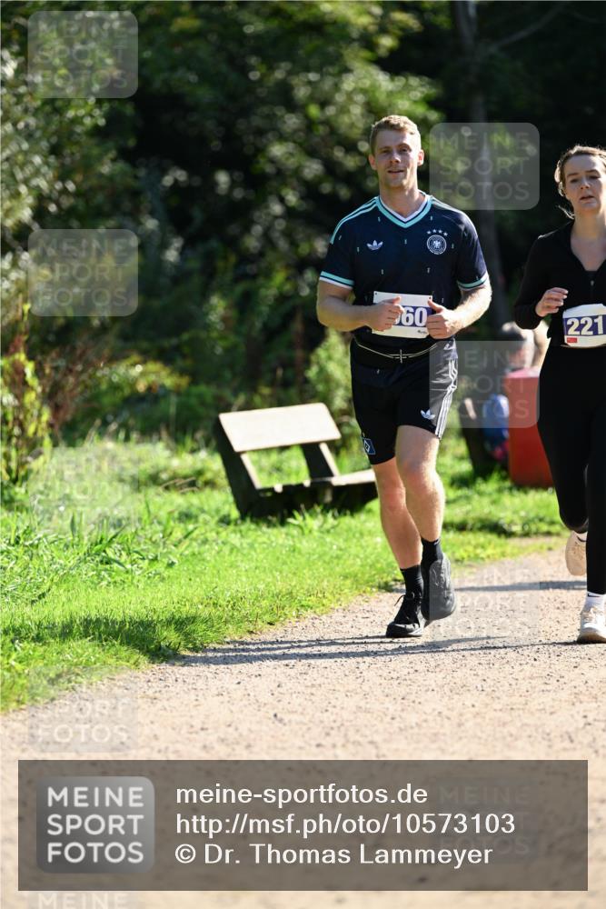 27.09.2026 - 35. Volkslauf durch das schöne Alstertal Dr. Thomas Lammeyer http://msf.ph/oto/10573103 27.09.2026 11:26:33 Laufen 60, 221 meine-sportfotos.de