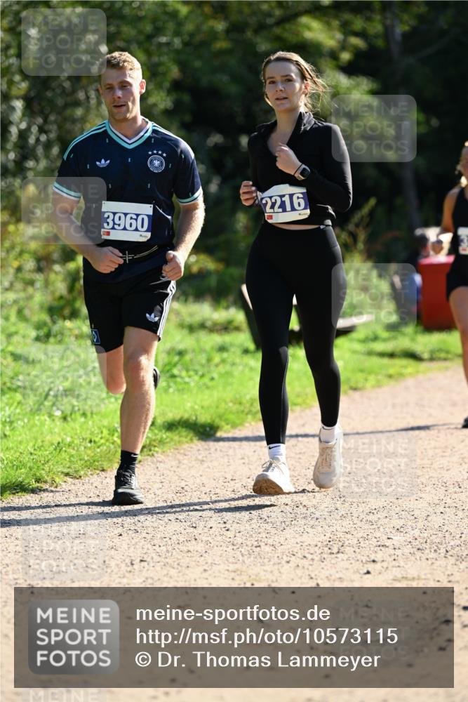 27.09.2026 - 35. Volkslauf durch das schöne Alstertal Dr. Thomas Lammeyer http://msf.ph/oto/10573115 27.09.2026 11:26:35 Laufen 2216, 3960 meine-sportfotos.de