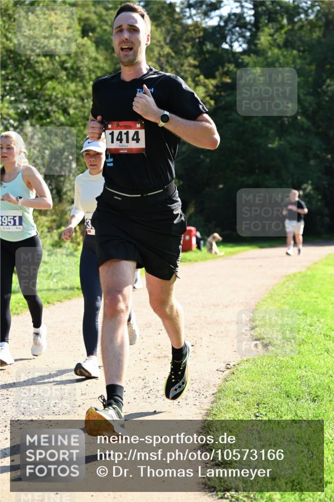 27.09.2026 - 35. Volkslauf durch das schöne Alstertal Dr. Thomas Lammeyer http://msf.ph/oto/10573166 27.09.2026 11:26:43 Laufen 3951, 1414 meine-sportfotos.de