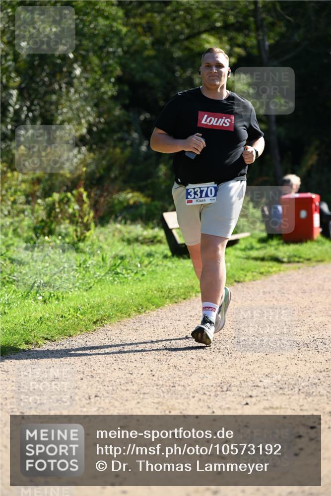 27.09.2026 - 35. Volkslauf durch das schöne Alstertal Dr. Thomas Lammeyer http://msf.ph/oto/10573192 27.09.2026 11:26:49 Laufen 3370 meine-sportfotos.de