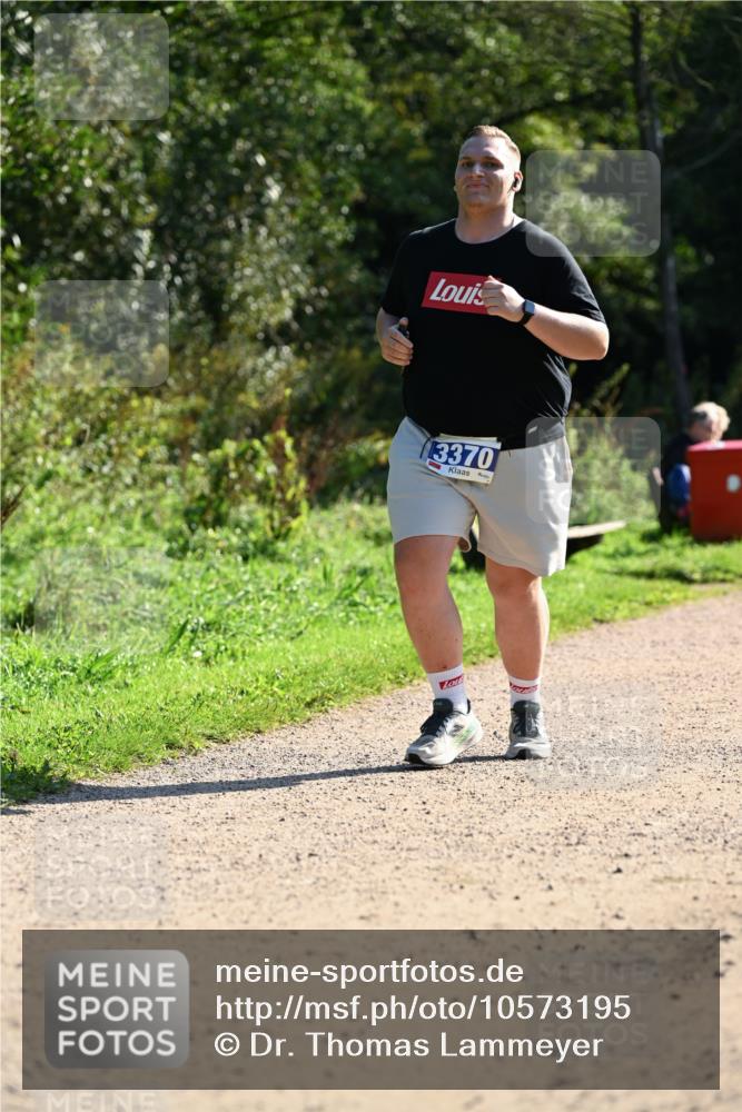 27.09.2026 - 35. Volkslauf durch das schöne Alstertal Dr. Thomas Lammeyer http://msf.ph/oto/10573195 27.09.2026 11:26:49 Laufen 3370 meine-sportfotos.de