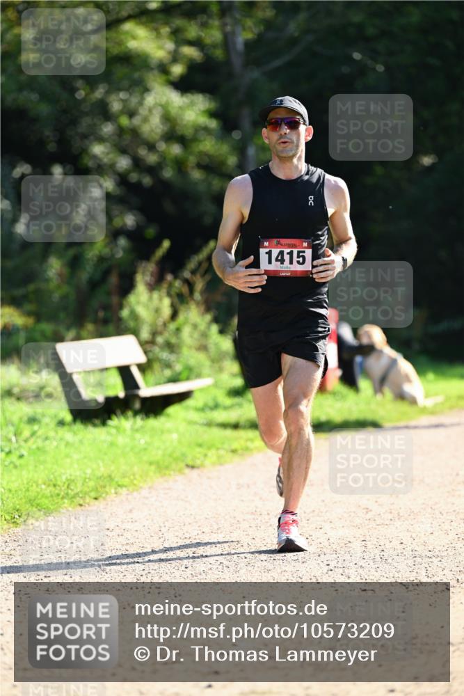 27.09.2026 - 35. Volkslauf durch das schöne Alstertal Dr. Thomas Lammeyer http://msf.ph/oto/10573209 27.09.2026 11:27:04 Laufen 1415 meine-sportfotos.de