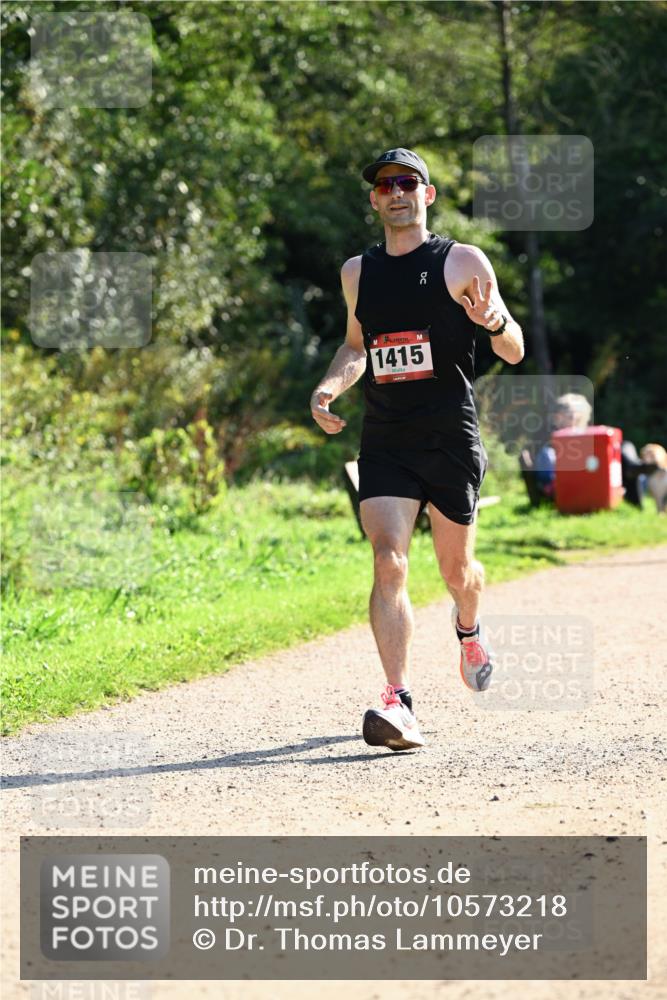 27.09.2026 - 35. Volkslauf durch das schöne Alstertal Dr. Thomas Lammeyer http://msf.ph/oto/10573218 27.09.2026 11:27:05 Laufen 1415 meine-sportfotos.de