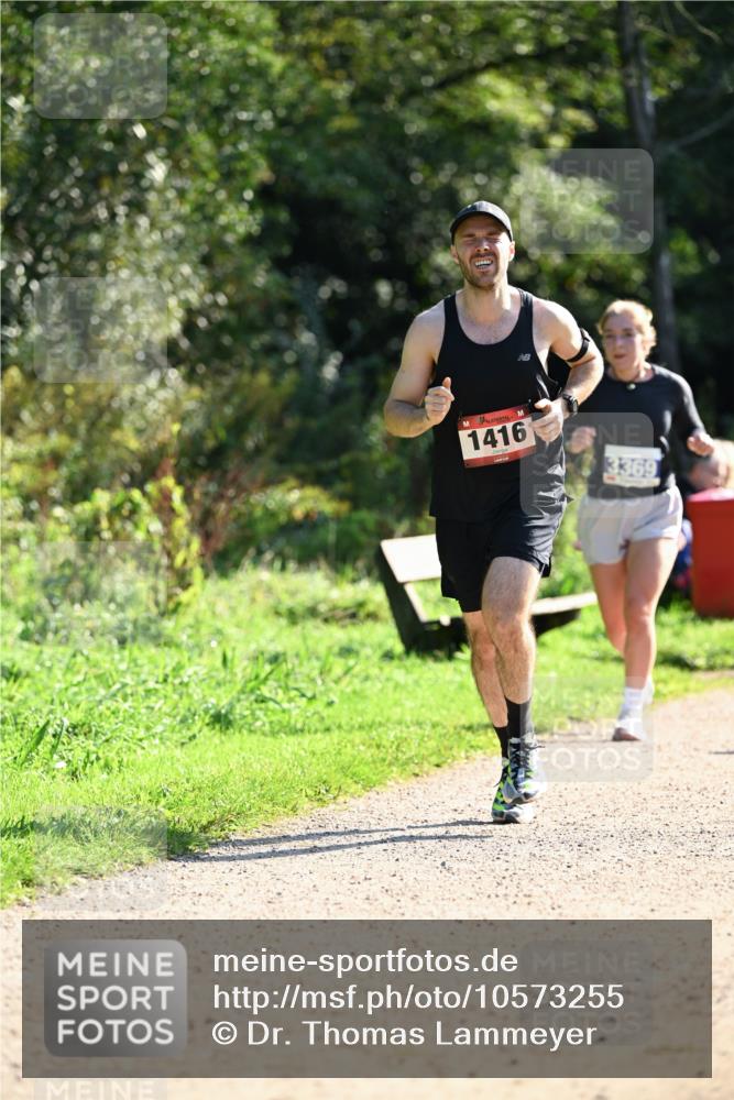 27.09.2026 - 35. Volkslauf durch das schöne Alstertal Dr. Thomas Lammeyer http://msf.ph/oto/10573255 27.09.2026 11:27:13 Laufen 1416, 3369 meine-sportfotos.de