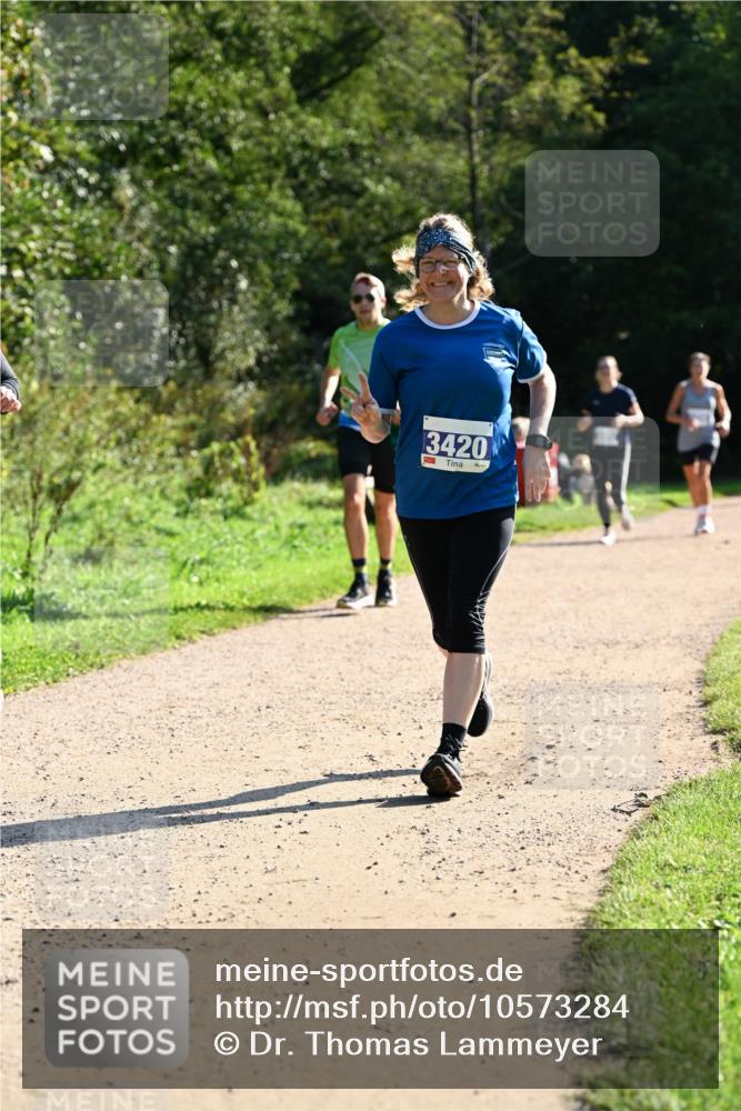 27.09.2026 - 35. Volkslauf durch das schöne Alstertal Dr. Thomas Lammeyer http://msf.ph/oto/10573284 27.09.2026 11:27:17 Laufen 3420 meine-sportfotos.de