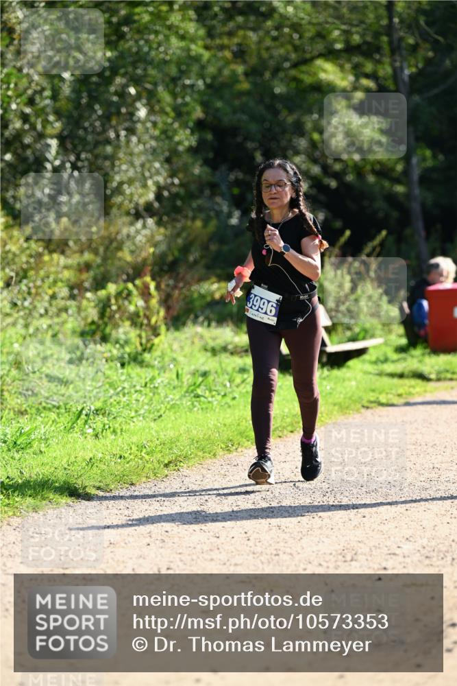 27.09.2026 - 35. Volkslauf durch das schöne Alstertal Dr. Thomas Lammeyer http://msf.ph/oto/10573353 27.09.2026 11:27:35 Laufen 3996 meine-sportfotos.de