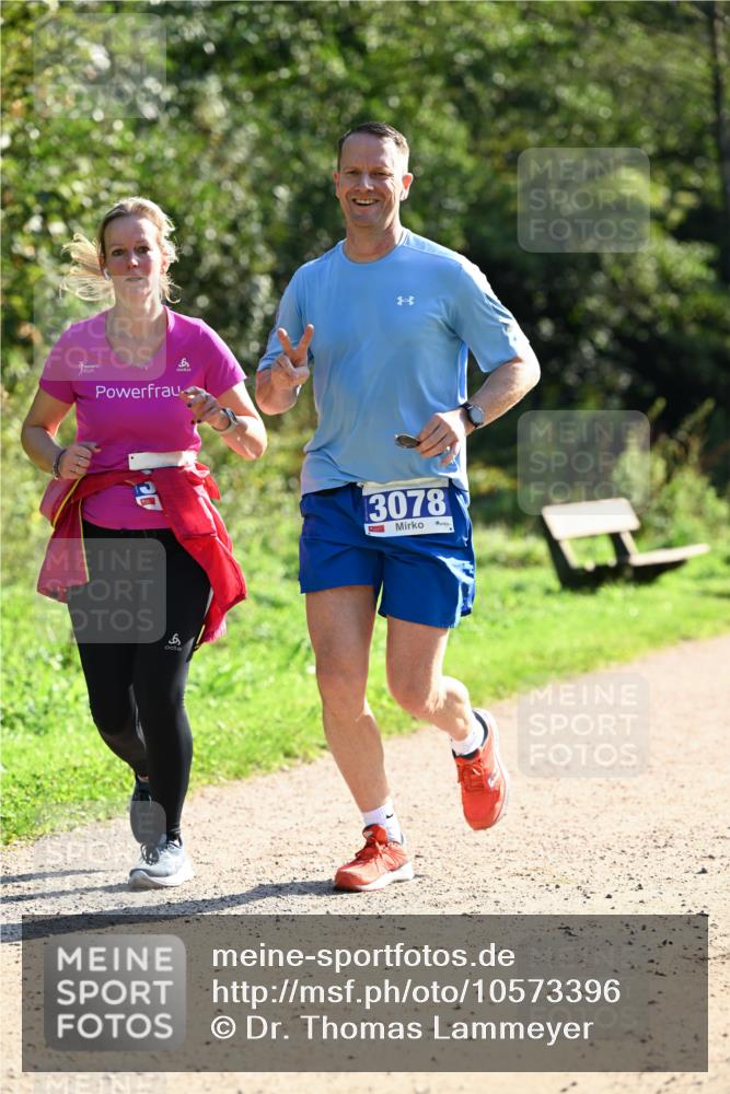 27.09.2026 - 35. Volkslauf durch das schöne Alstertal Dr. Thomas Lammeyer http://msf.ph/oto/10573396 27.09.2026 11:27:44 Laufen 6, 6, 3078 meine-sportfotos.de