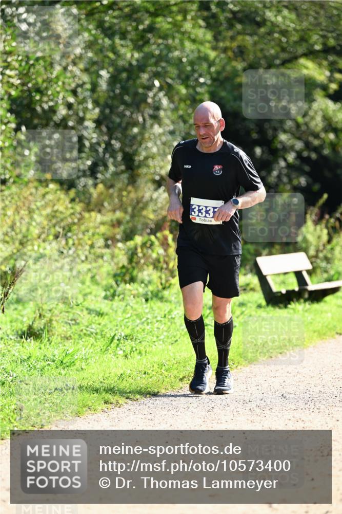 27.09.2026 - 35. Volkslauf durch das schöne Alstertal Dr. Thomas Lammeyer http://msf.ph/oto/10573400 27.09.2026 11:27:50 Laufen 333 meine-sportfotos.de