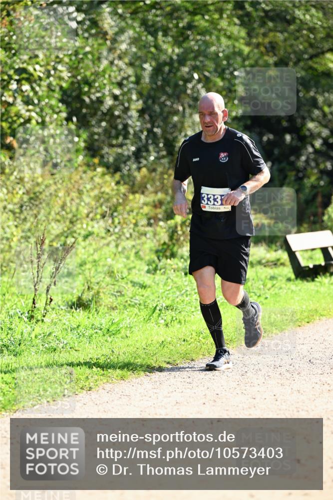 27.09.2026 - 35. Volkslauf durch das schöne Alstertal Dr. Thomas Lammeyer http://msf.ph/oto/10573403 27.09.2026 11:27:50 Laufen 333 meine-sportfotos.de