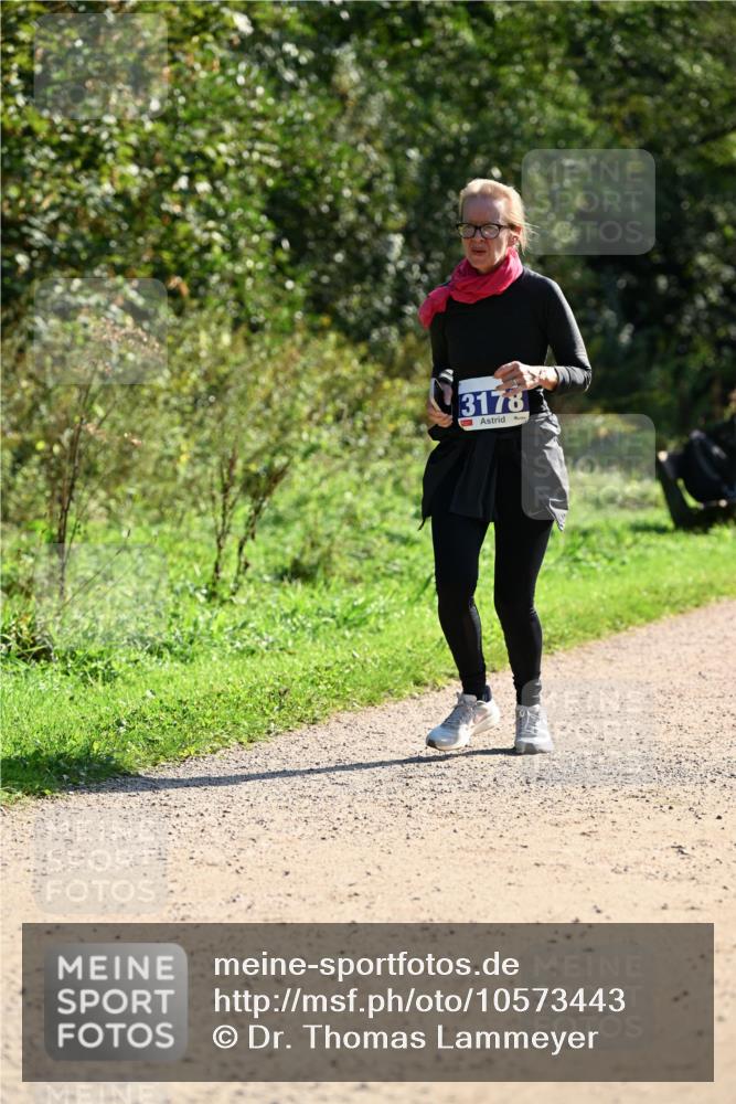 27.09.2026 - 35. Volkslauf durch das schöne Alstertal Dr. Thomas Lammeyer http://msf.ph/oto/10573443 27.09.2026 11:28:18 Laufen 3178 meine-sportfotos.de