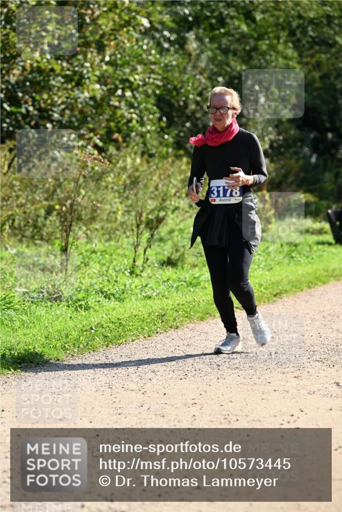 27.09.2026 - 35. Volkslauf durch das schöne Alstertal Dr. Thomas Lammeyer http://msf.ph/oto/10573445 27.09.2026 11:28:18 Laufen 3178 meine-sportfotos.de