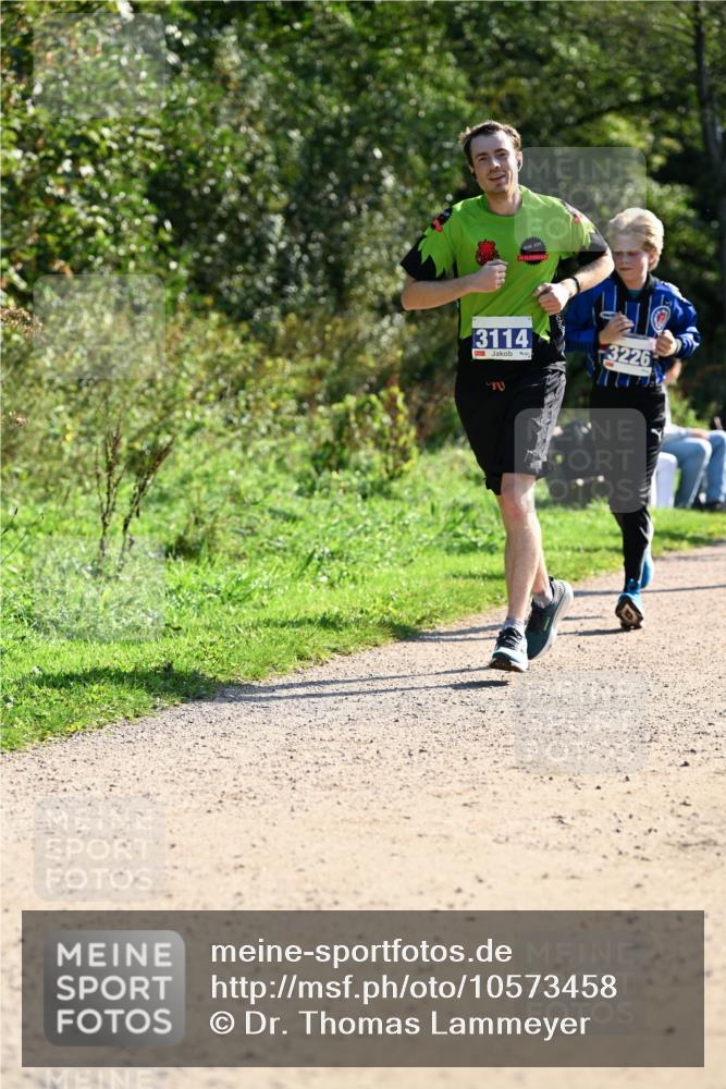 27.09.2026 - 35. Volkslauf durch das schöne Alstertal Dr. Thomas Lammeyer http://msf.ph/oto/10573458 27.09.2026 11:28:32 Laufen 3114, 3226 meine-sportfotos.de